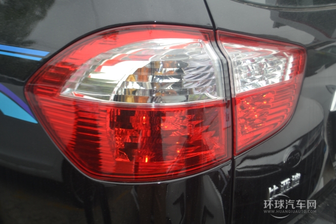 2014款 1.5TI 手動(dòng)豪華型