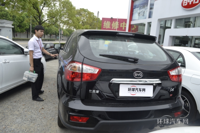 2014款 1.5TI 手動豪華型