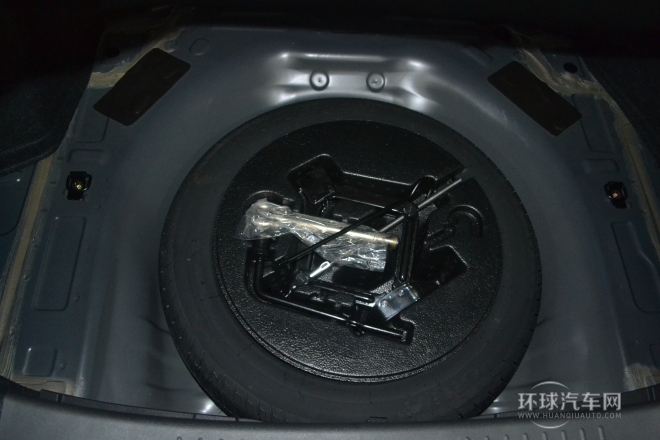 2014款 1.5L 手動舒適型