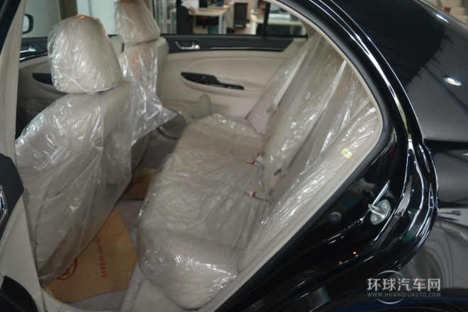 2014款 1.5L 手動舒適型