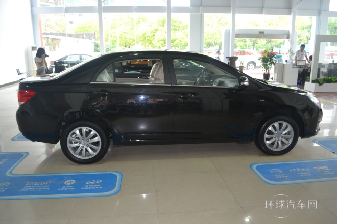 2014款 1.5L 手動舒適型