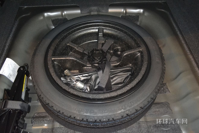 2014款 Limousine 40 TFSI S line舒適型