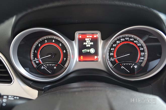 2013款 2.4L 兩驅尊尚版