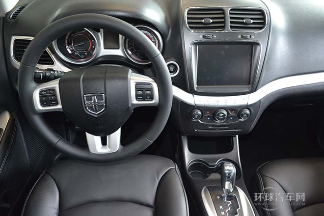 2013款 2.4L 兩驅尊尚版