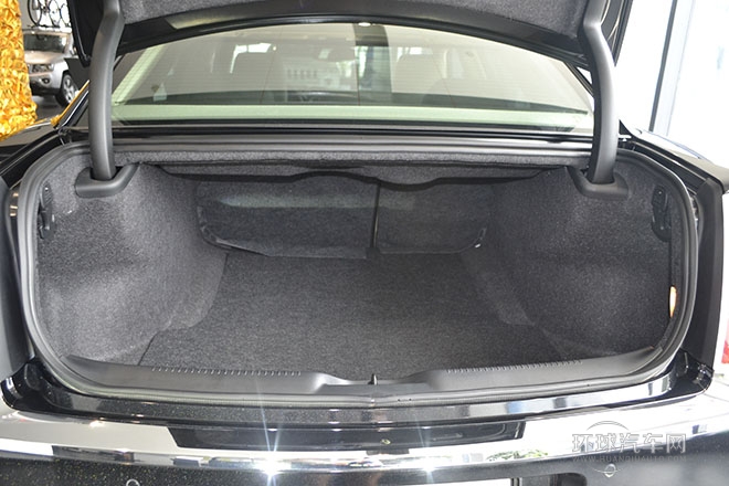 2013款 3.6L 尊適版