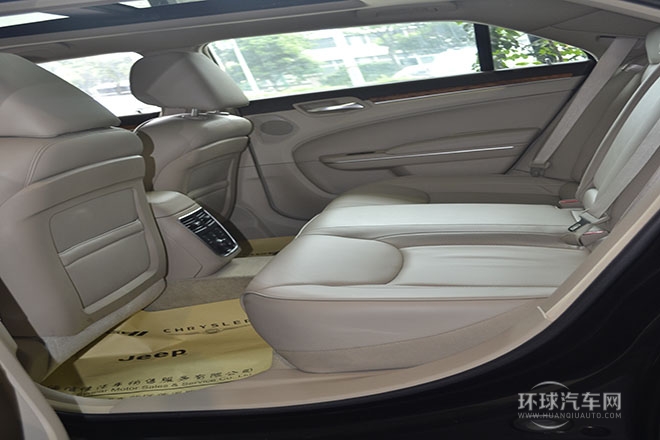 2013款 3.6L 尊適版