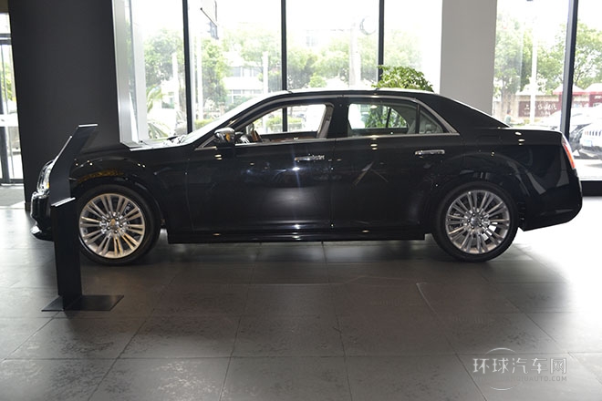 2013款 3.6L 尊適版