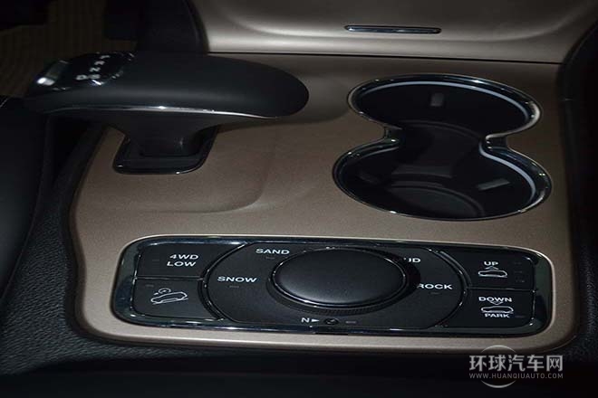 2014款 3.6L 精英導(dǎo)航版