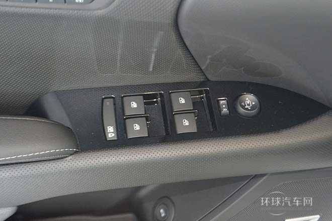 2014款 28T 舒適型