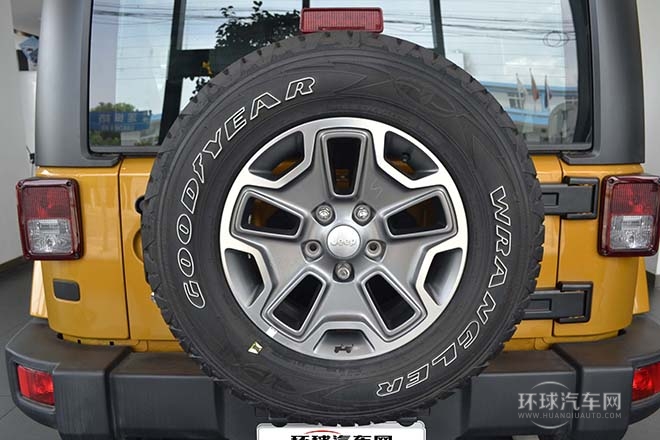 2013款 3.6L 兩門版 Sahara