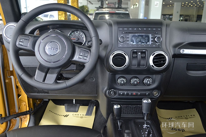 2013款 3.6L 兩門版 Sahara