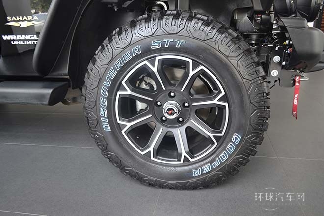 2014款 3.0L 四門版 Sahara