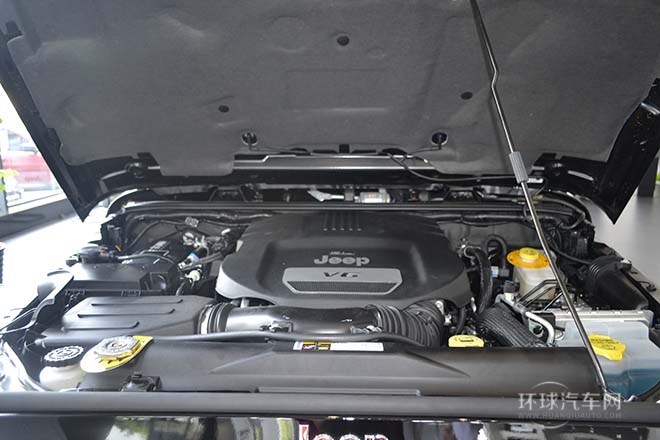 2014款 3.0L 四門版 Sahara