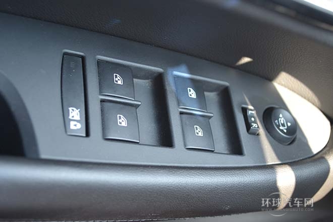 2014款 28T 領先型