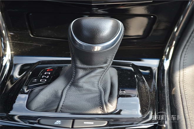 2014款 28T 領先型