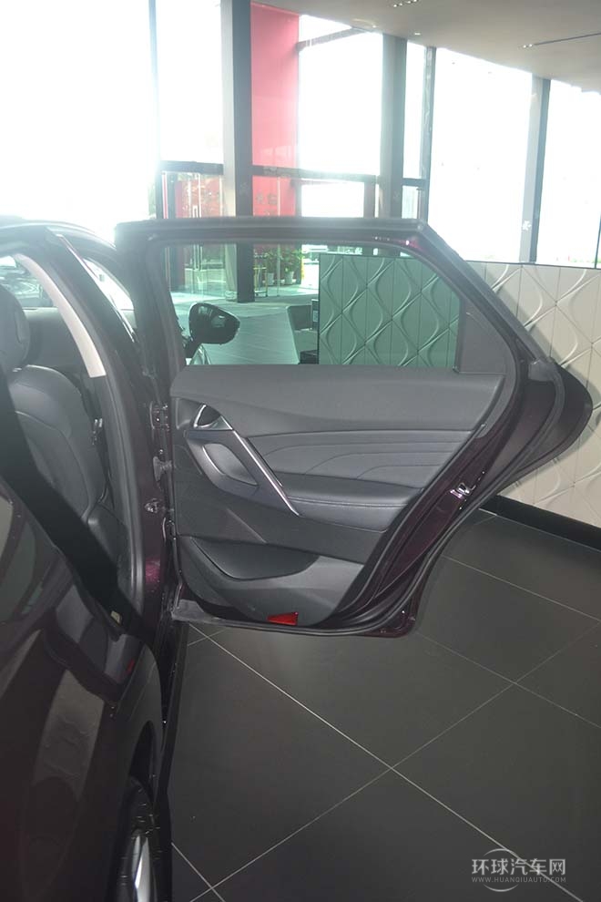 2014款1.6T豪華版THP200