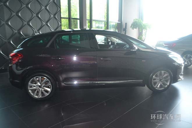 2014款1.6T豪華版THP200