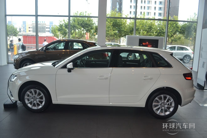 2015款 35 TFSI 舒適型