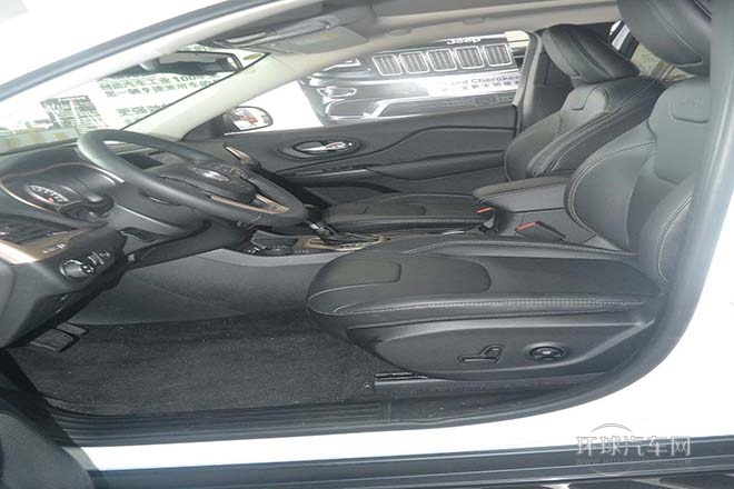 2014款 2.0L 運(yùn)動(dòng)增強(qiáng)版