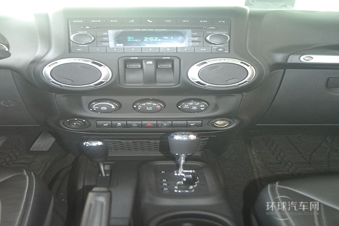 2013款 3.6L 兩門(mén)版 Rubicon