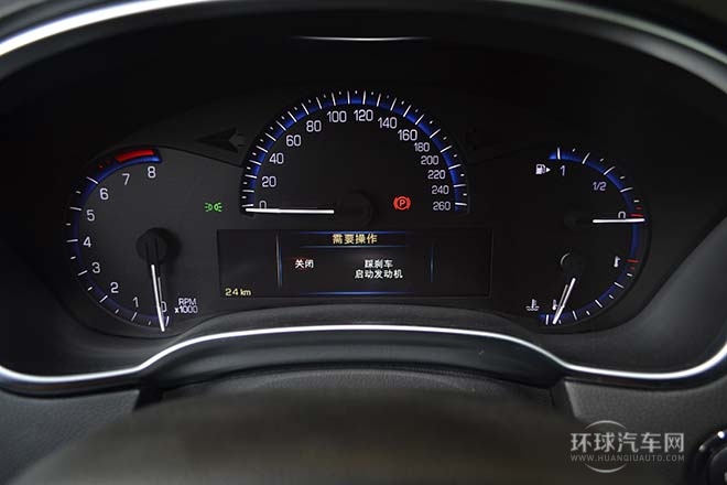 2014款 3.0L 領(lǐng)先型