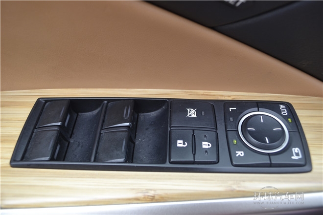 2013款 250 豪華版