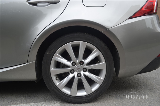 2013款 250 豪華版