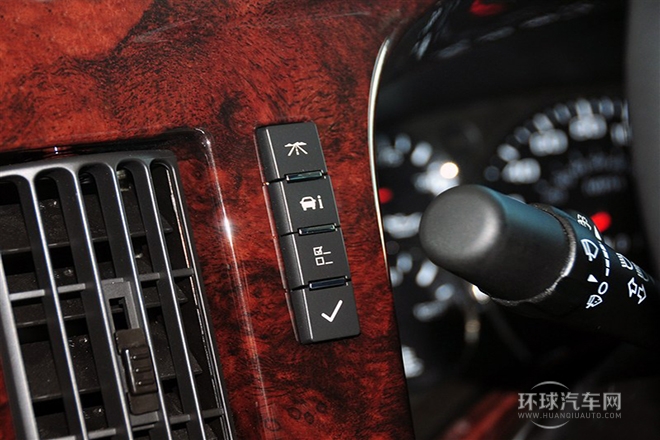 2014款 5.3L G2500S 四驅(qū)領(lǐng)袖級