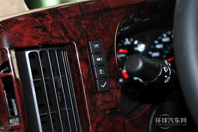 2014款 5.3L 領袖版