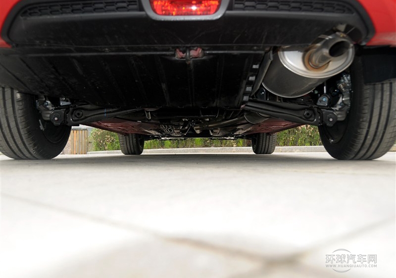 2014款 1.8L 自動豪華版