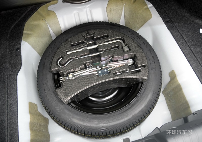 2014款 1.8L 自動(dòng)舒適版