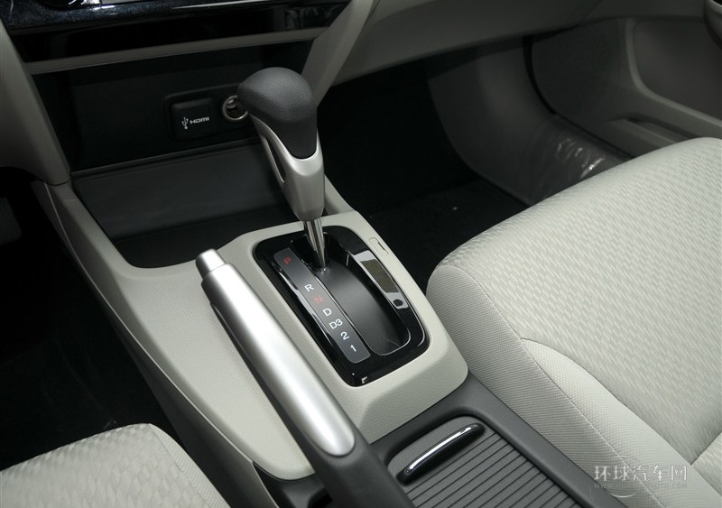 2014款 1.8L 自動舒適版