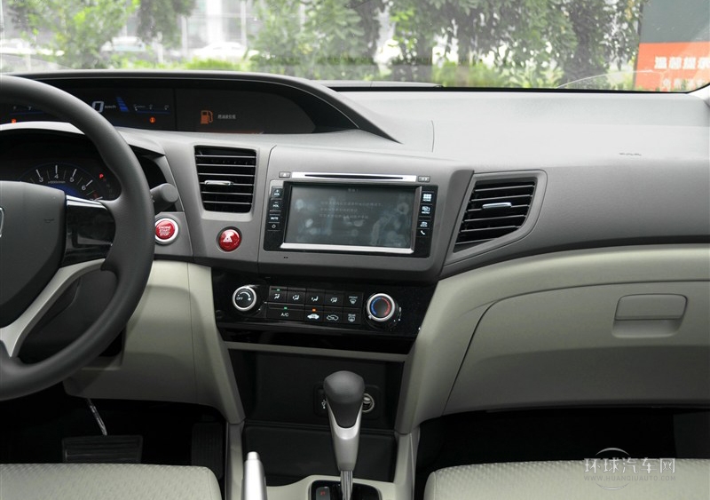 2014款 1.8L 自動舒適版