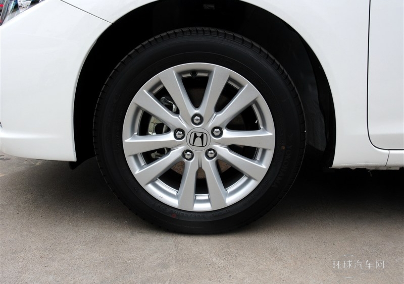 2014款 1.8L 自動(dòng)經(jīng)典版