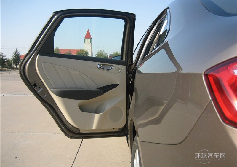 2013款 1.6L DVVT CVT致享版