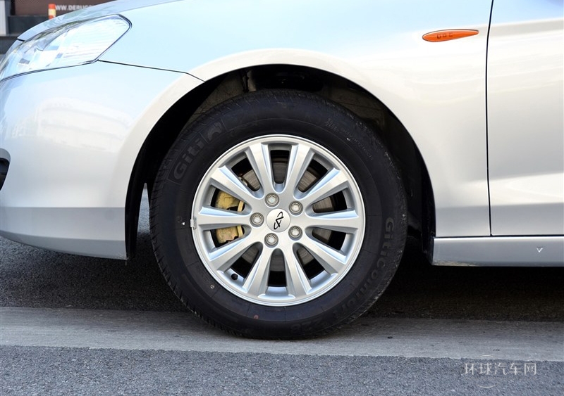 2012款 2.0L CVT智雅版