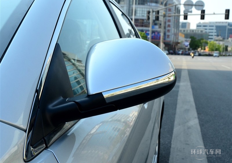 2012款 2.0L CVT智雅版