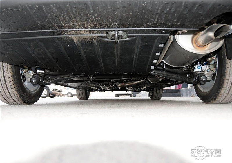 2013款 十周年紀念 1.8L 自動豪華版