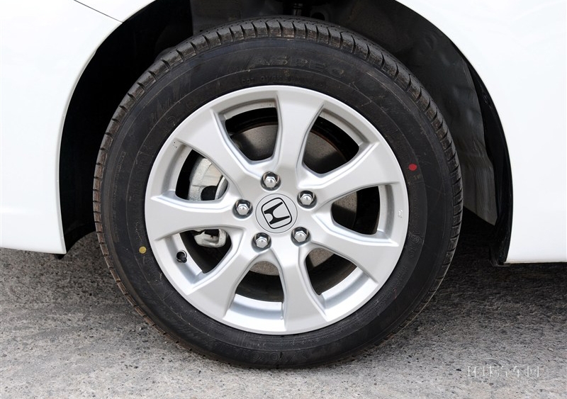 2013款 十周年紀(jì)念 1.8L 自動(dòng)舒適版