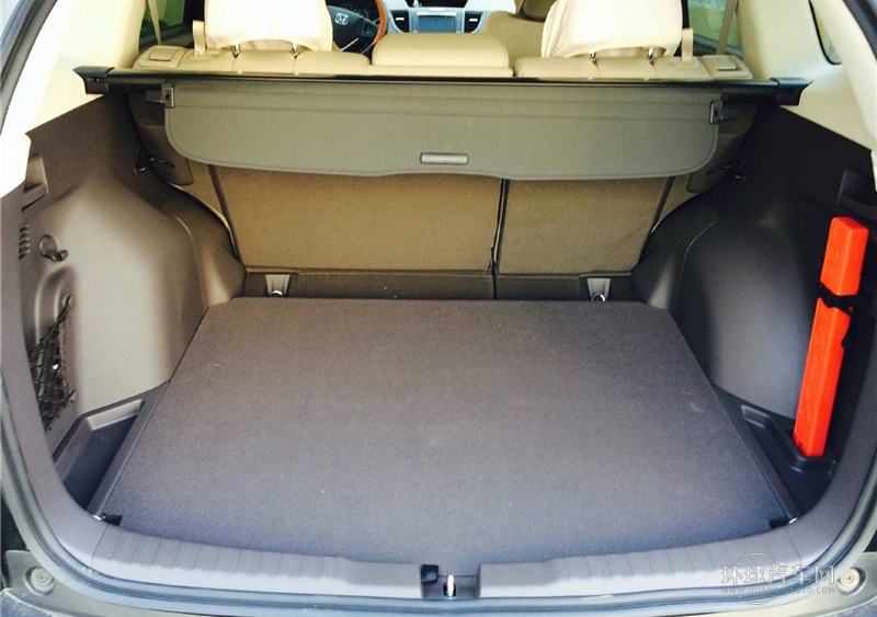 2012款 2.4L 四驅豪華版