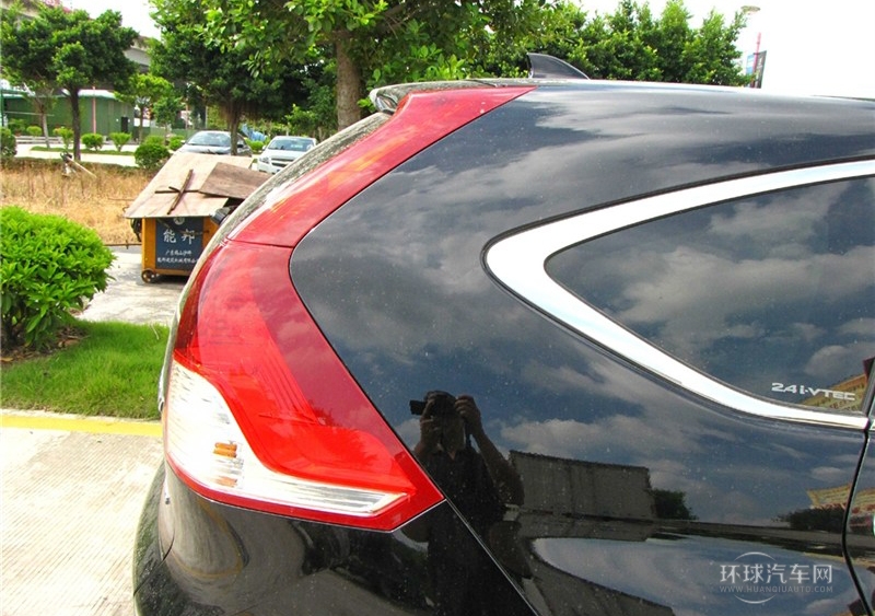 2012款 2.4L 四驅(qū)豪華版