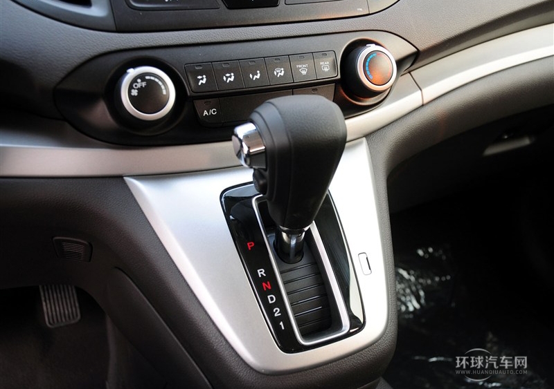 2012款 2.0L 兩驅(qū)都市版