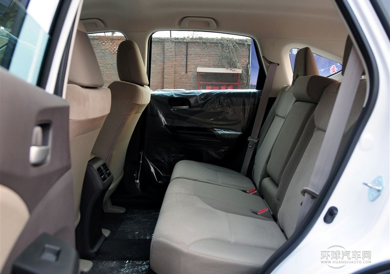 2012款 2.0L 兩驅都市版