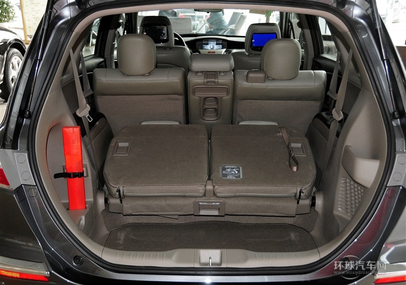 2014款 2.4L 舒適版