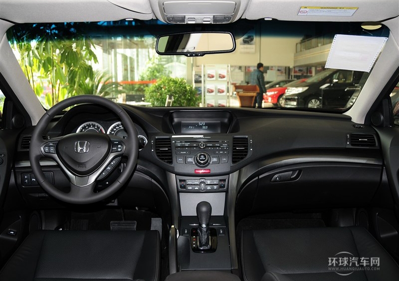 2013款 2.4L 豪華版