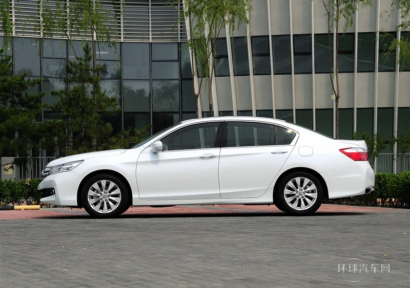 2014款 2.4L EX 豪華版