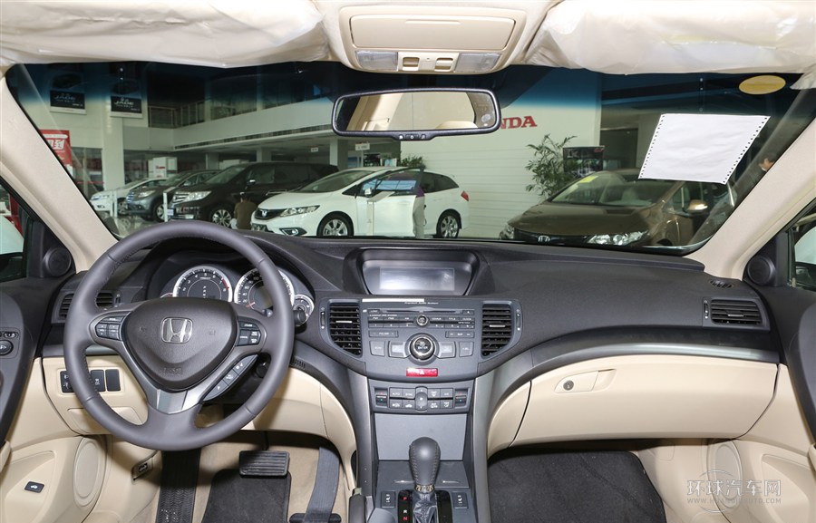 2013款 2.0L 尊貴版