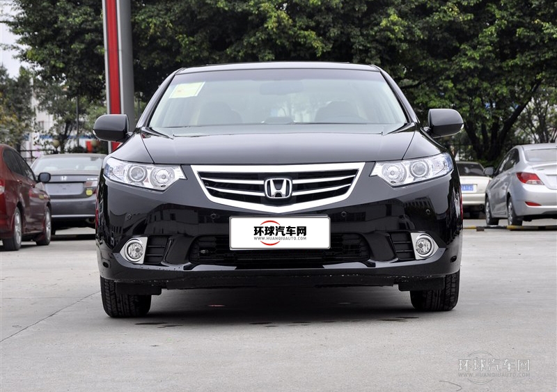 2013款 2.0L 豪華版