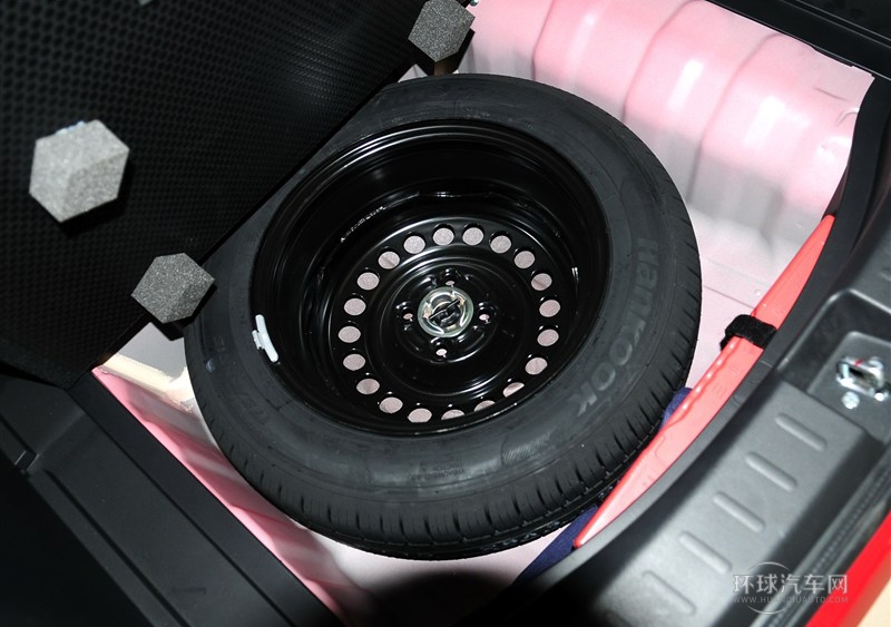 2011款 1.5L 手動(dòng)豪華版