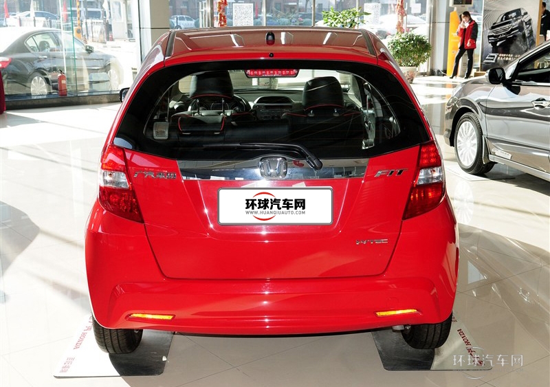 2011款 1.5L 手動豪華版